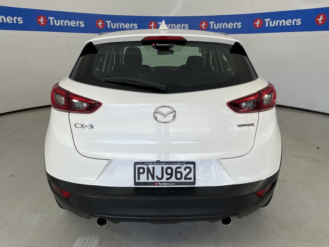 Photo '6' of Mazda CX-3 Photo '6' of Mazda CX-3