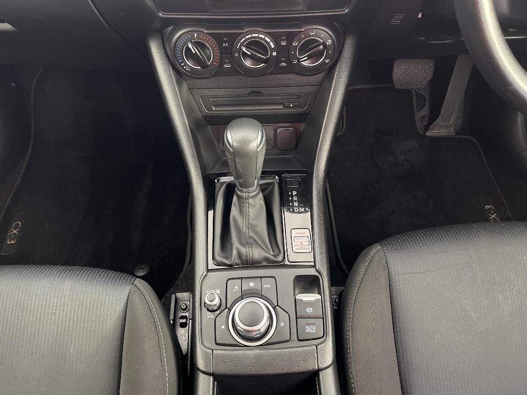 Photo '18' of Mazda CX-3 Photo '18' of Mazda CX-3