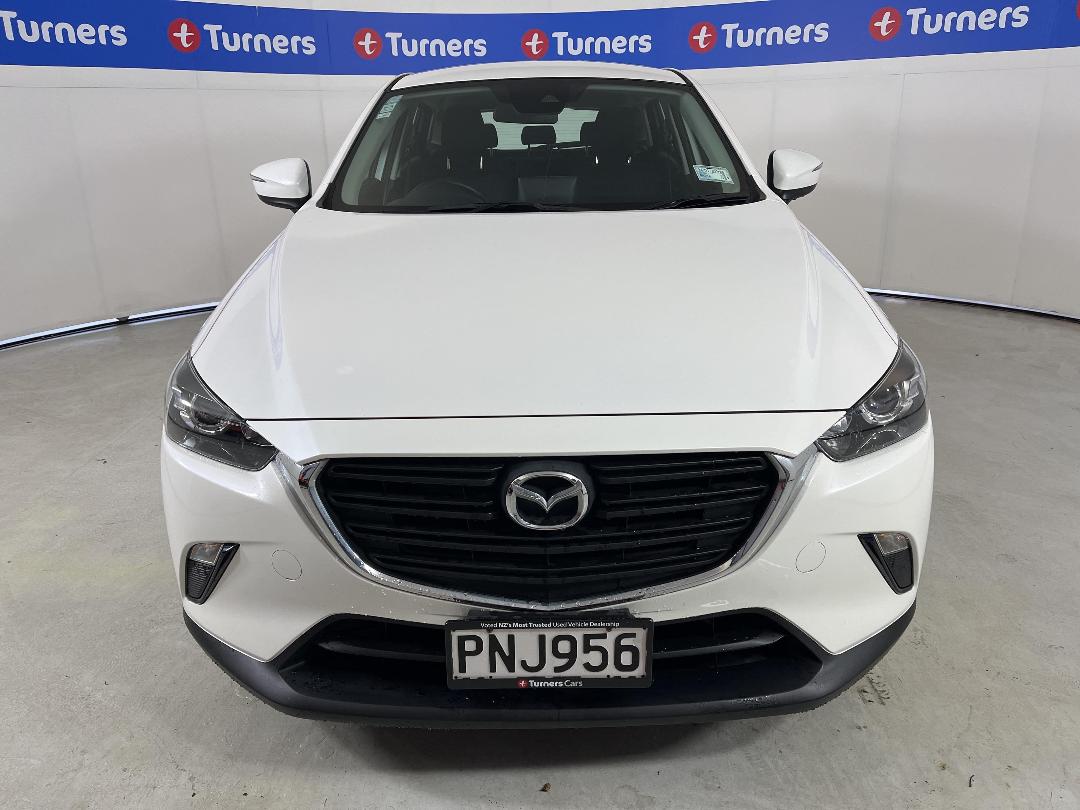 Photo '2' of Mazda CX-3