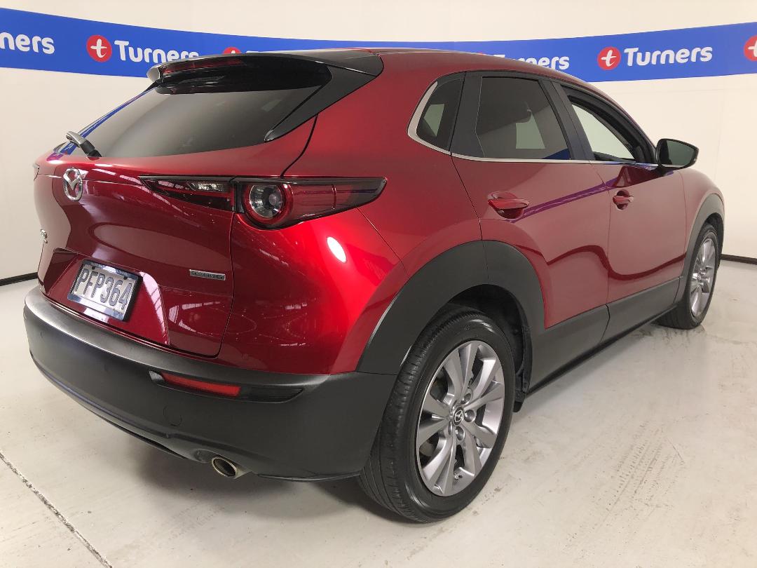 Photo '7' of Mazda CX-30