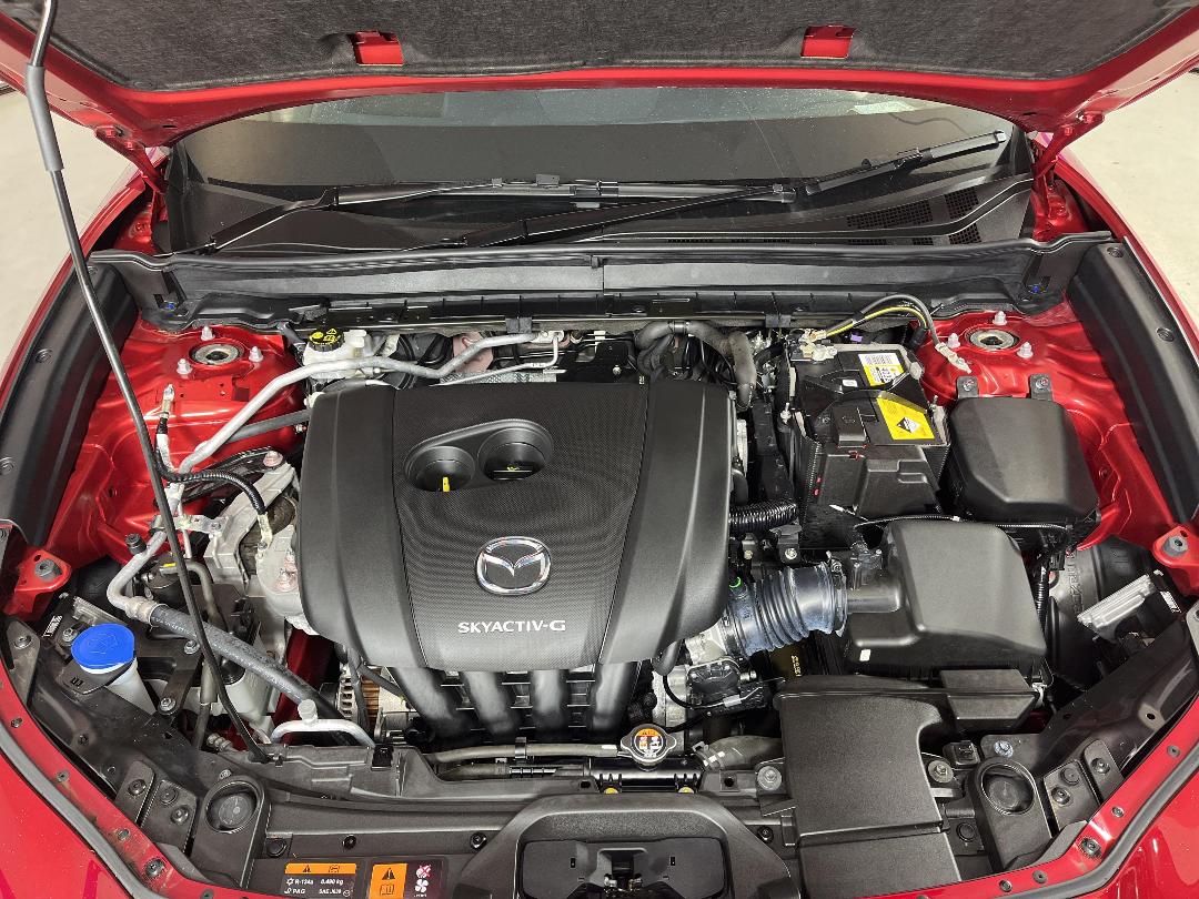 Photo '13' of Mazda CX-30