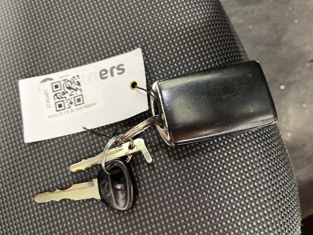 Photo '22' of Mazda CX-30