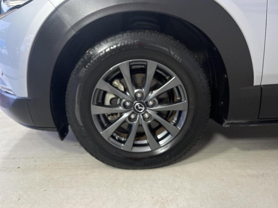 Photo '10' of Mazda CX-30 Photo '10' of Mazda CX-30