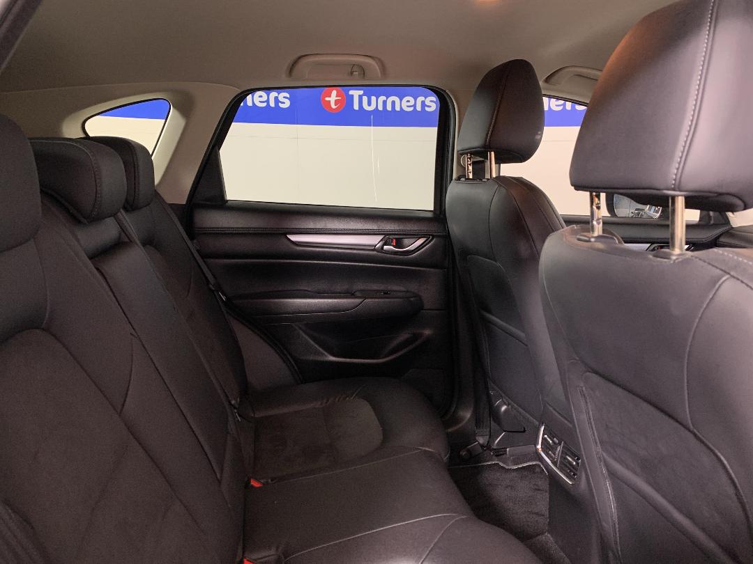 Photo '20' of Mazda CX-5