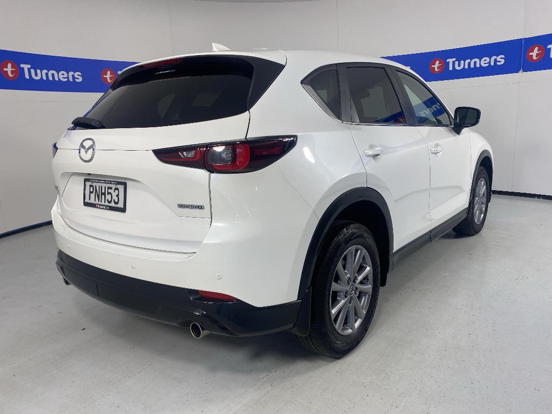 Photo '7' of Mazda CX-5 Photo '7' of Mazda CX-5