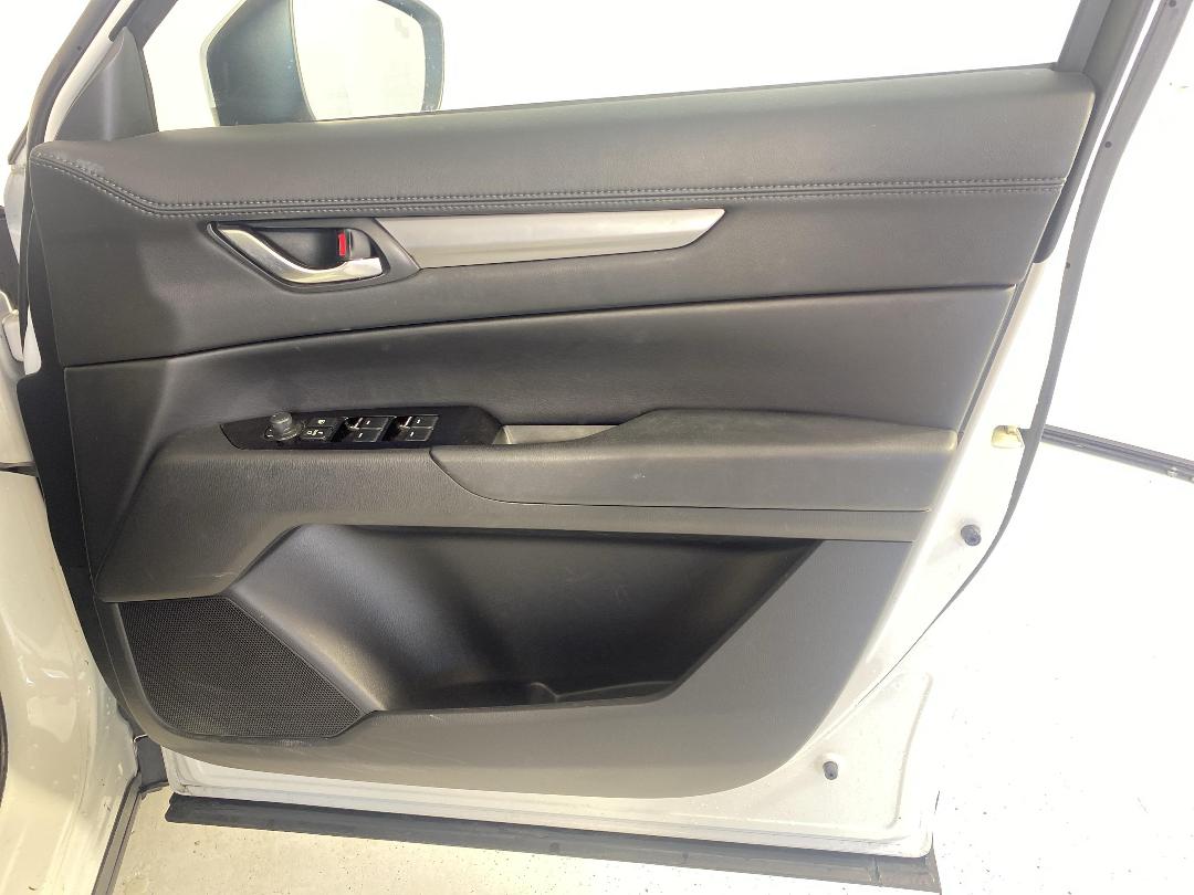 Photo '15' of Mazda CX-5 Photo '15' of Mazda CX-5