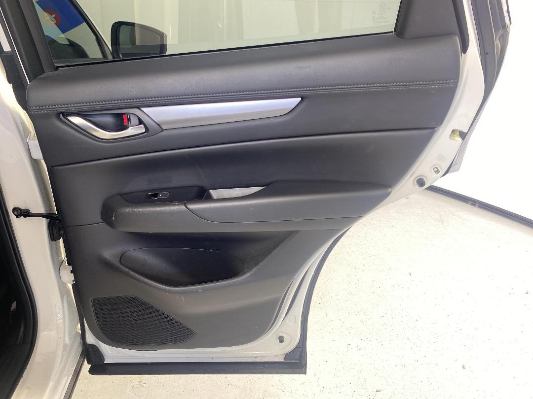 Photo '19' of Mazda CX-5 Photo '19' of Mazda CX-5