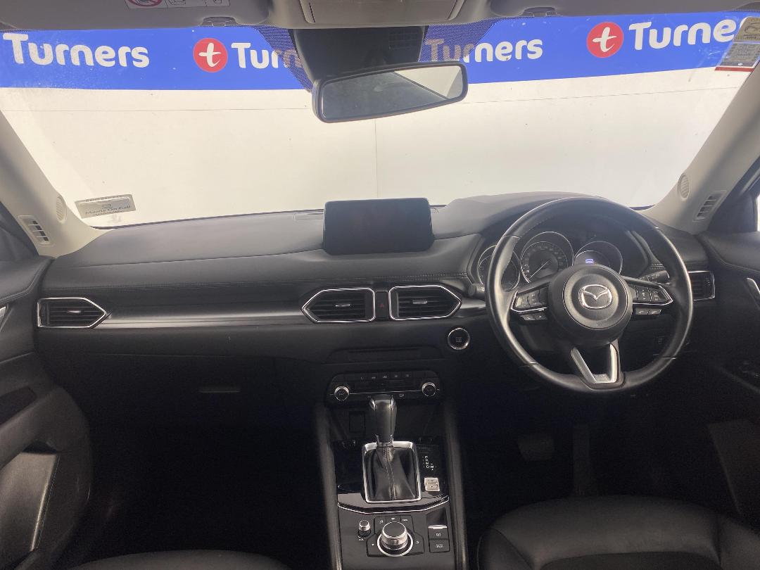 Photo '17' of Mazda CX-5 Photo '17' of Mazda CX-5