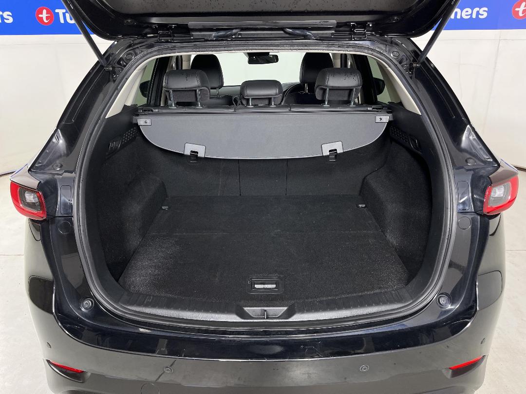 Photo '14' of Mazda CX-5 Photo '14' of Mazda CX-5