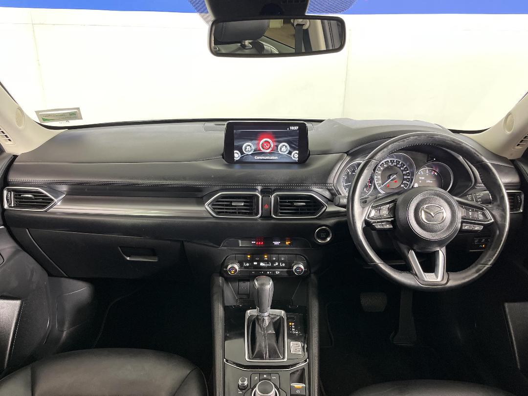 Photo '17' of Mazda CX-5 Photo '17' of Mazda CX-5