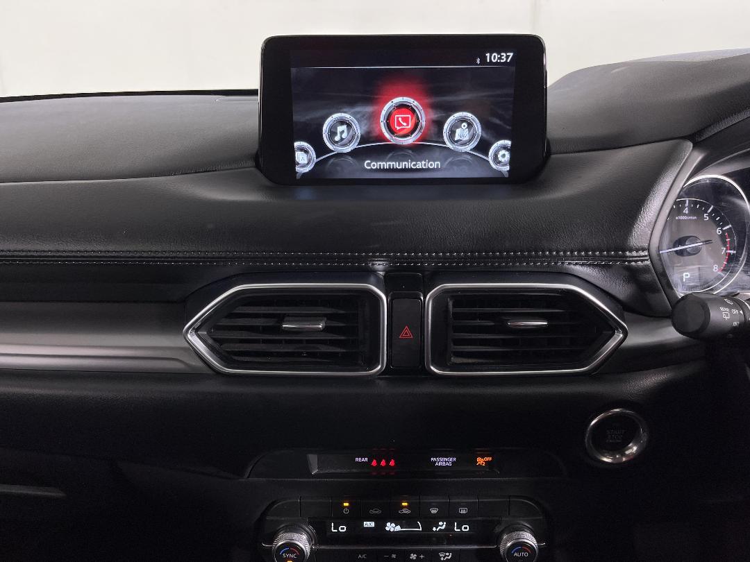 Photo '18' of Mazda CX-5 Photo '18' of Mazda CX-5