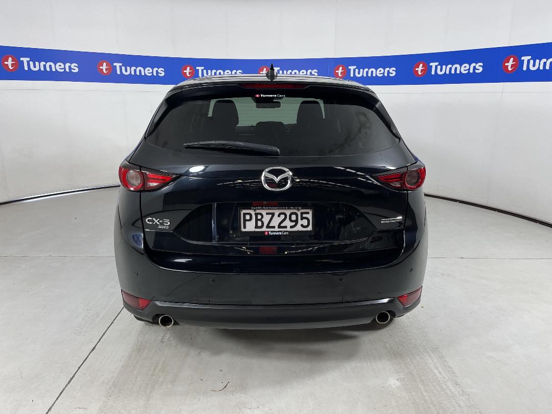 Photo '6' of Mazda CX-5