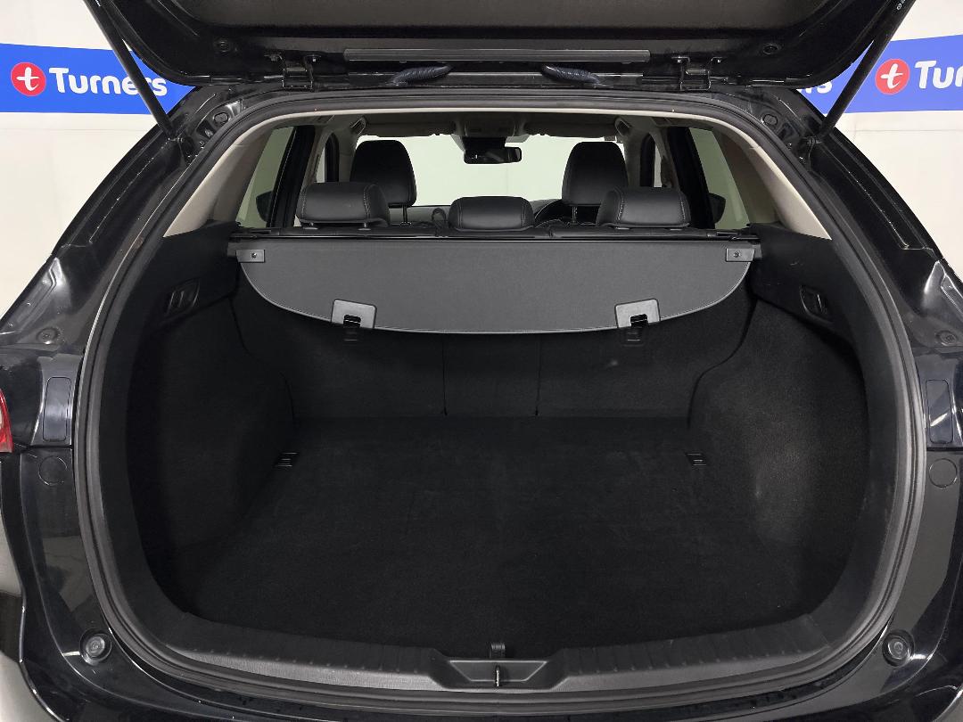 Photo '14' of Mazda CX-5