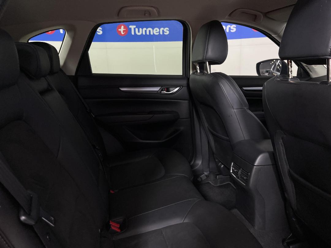 Photo '20' of Mazda CX-5