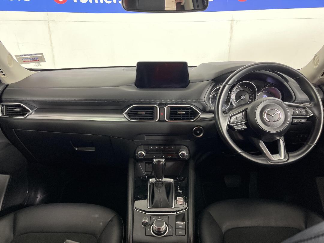 Photo '17' of Mazda CX-5