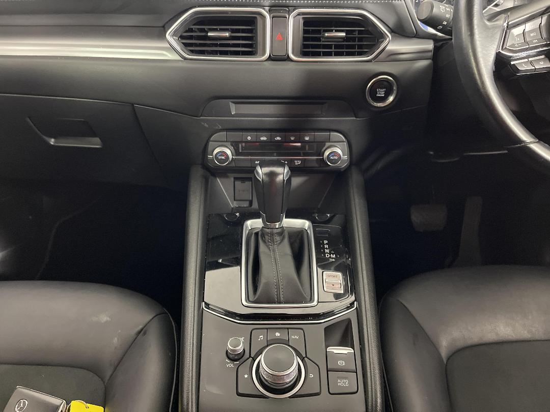 Photo '18' of Mazda CX-5