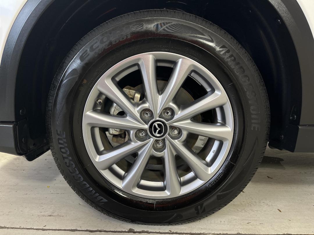 Photo '10' of Mazda CX-5 Photo '10' of Mazda CX-5