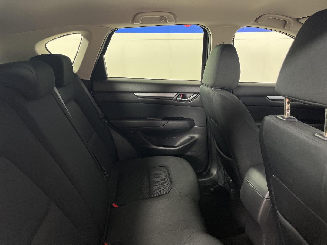 Photo '20' of Mazda CX-5 Photo '20' of Mazda CX-5