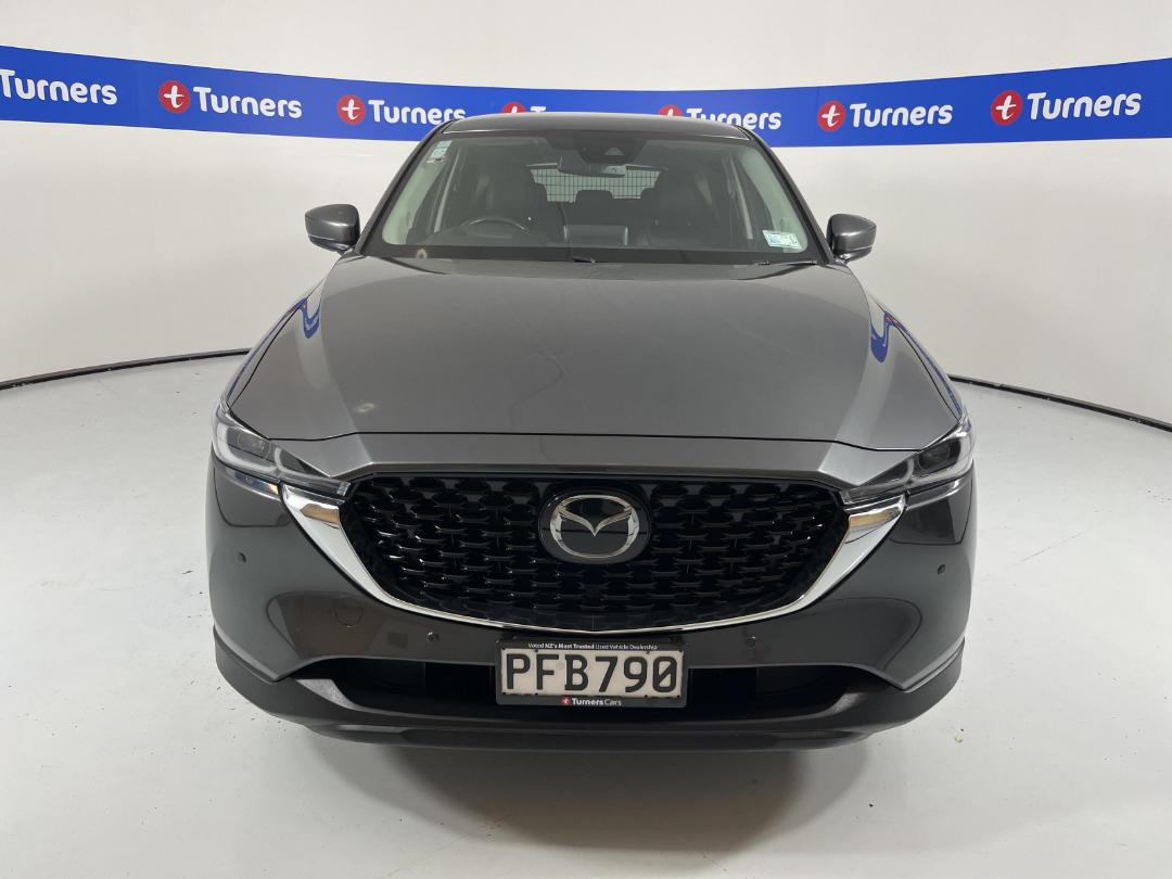 Photo '2' of Mazda CX-5