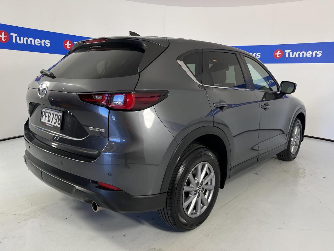 Photo '7' of Mazda CX-5