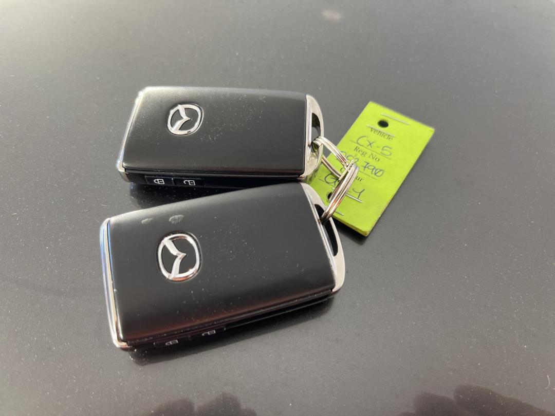 Photo '22' of Mazda CX-5