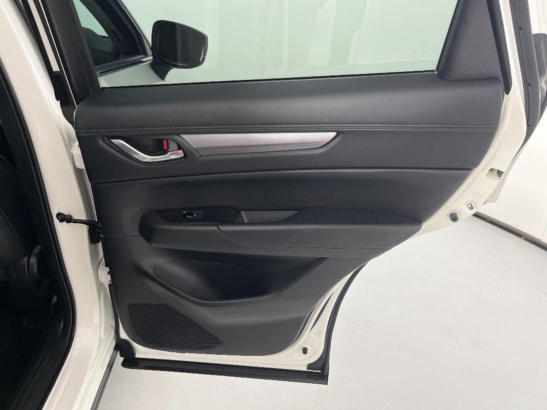 Photo '19' of Mazda CX-5 Photo '19' of Mazda CX-5