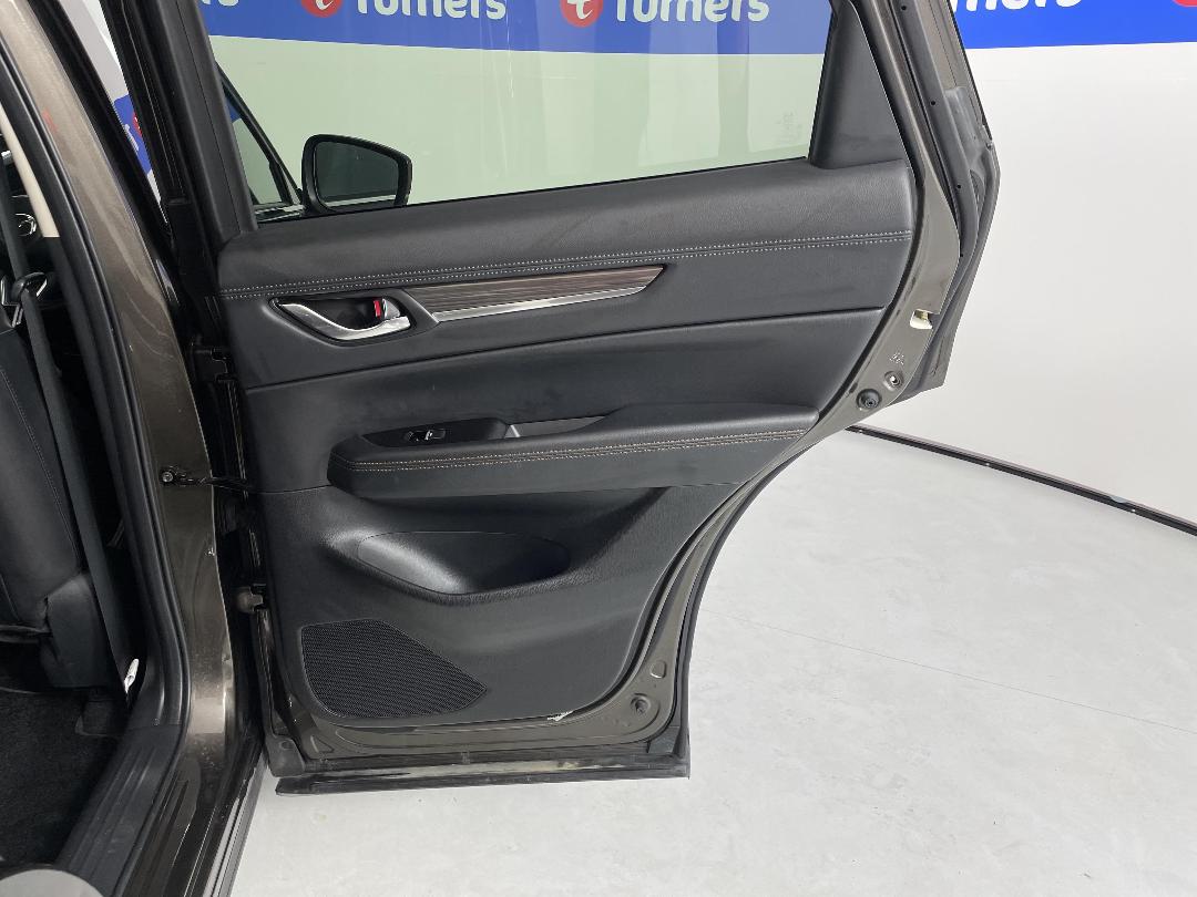 Photo '19' of Mazda CX-5 Photo '19' of Mazda CX-5