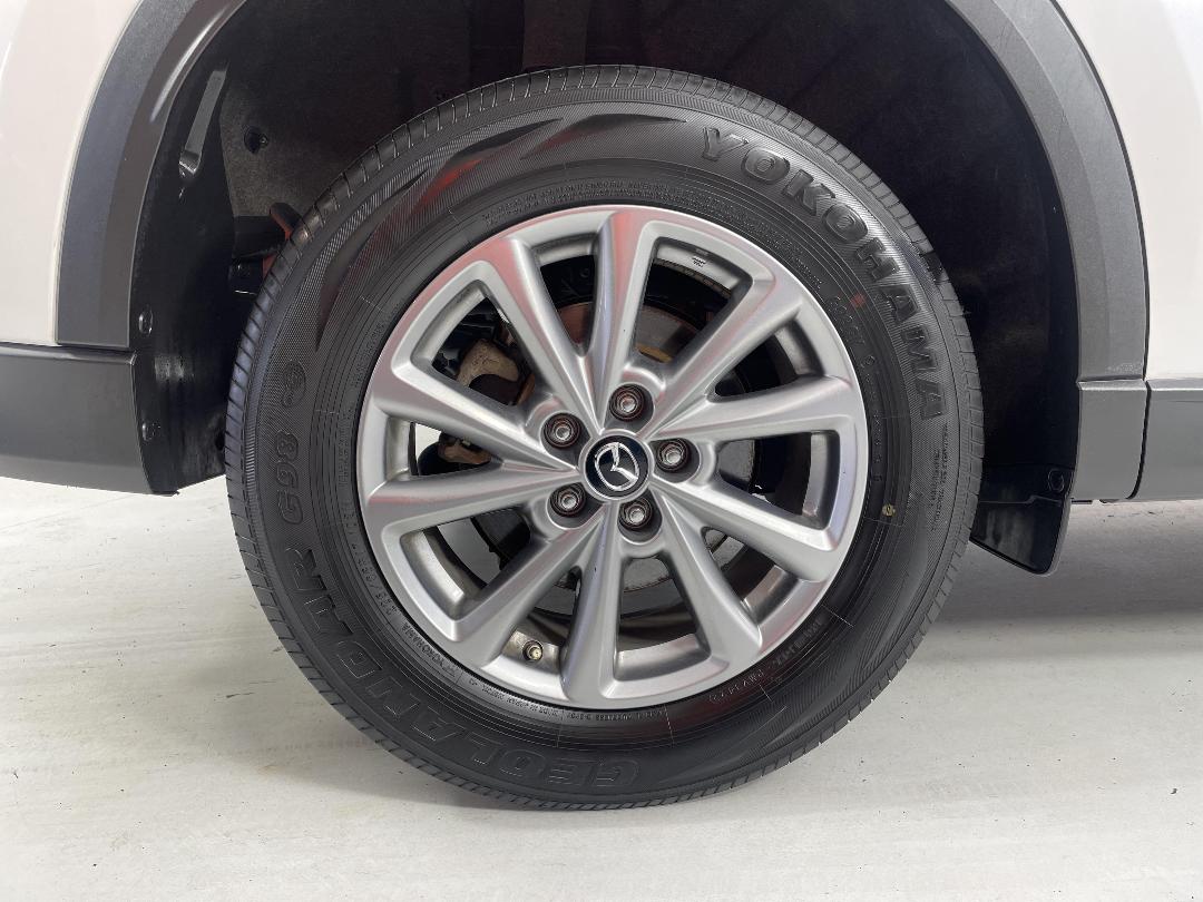 Photo '12' of Mazda CX-5