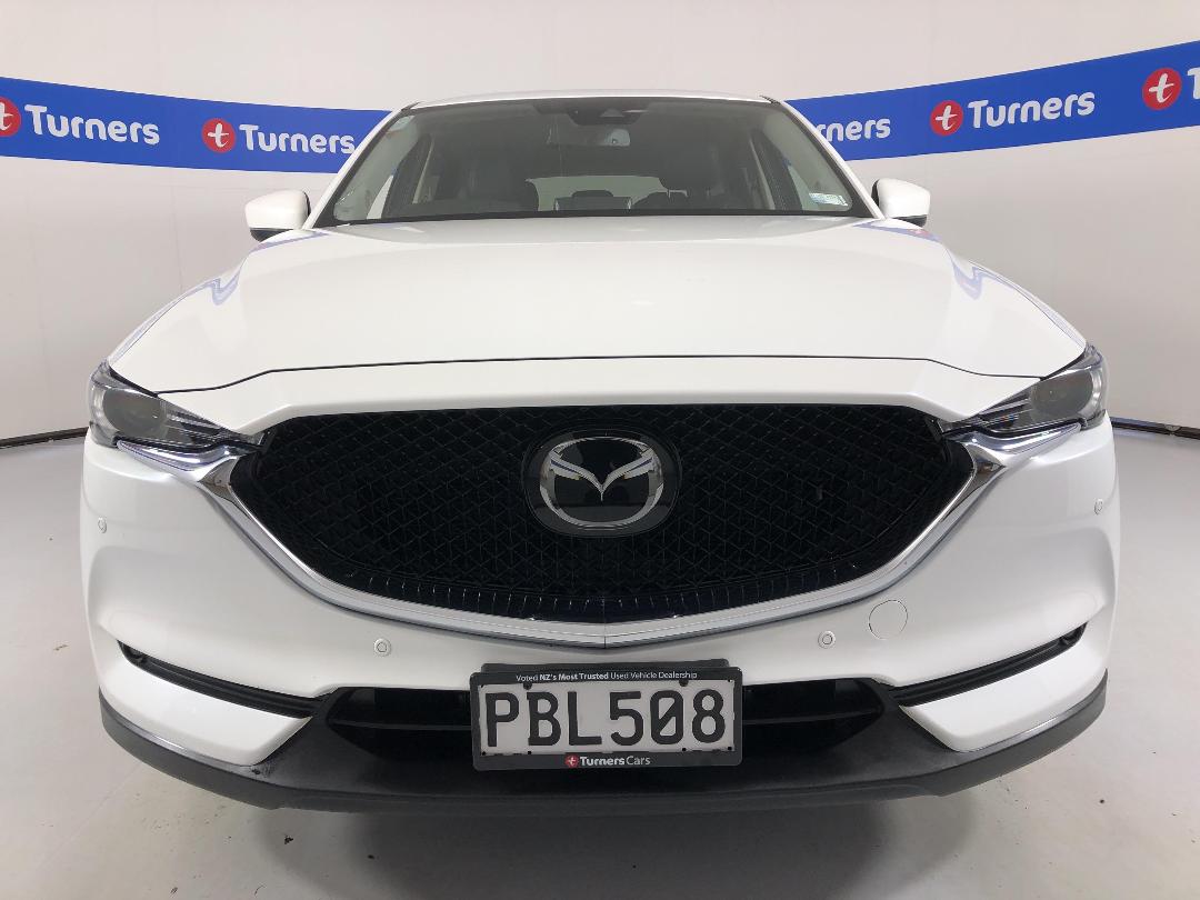 Photo '2' of Mazda CX-5