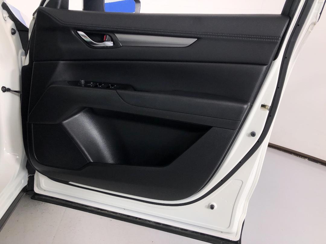 Photo '15' of Mazda CX-5