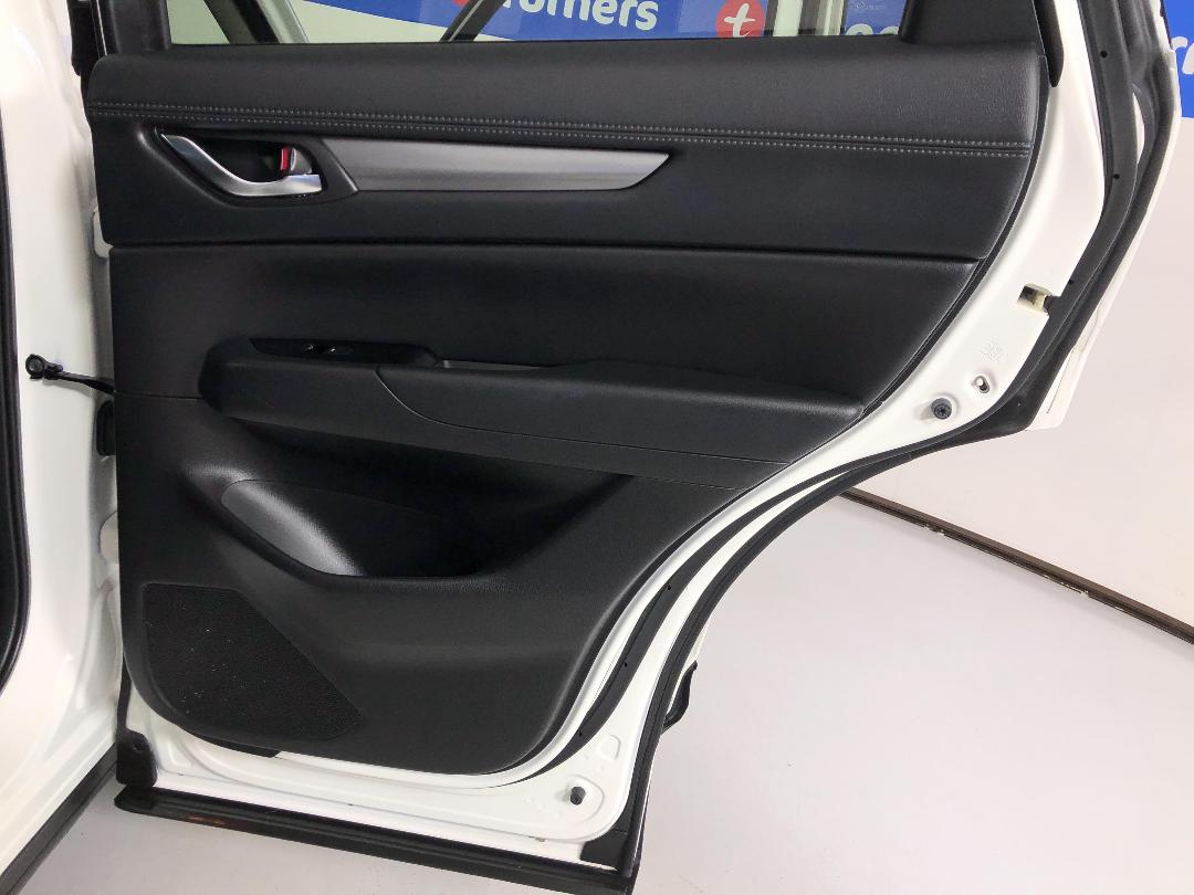 Photo '19' of Mazda CX-5