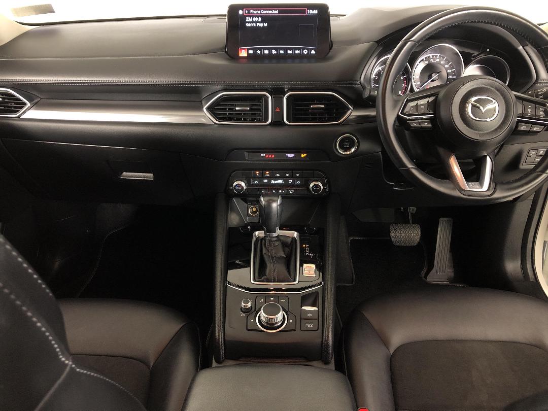 Photo '17' of Mazda CX-5