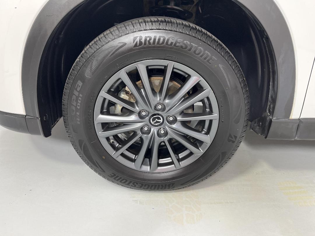 Photo '10' of Mazda CX-5 Photo '10' of Mazda CX-5