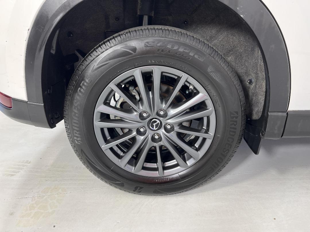 Photo '12' of Mazda CX-5 Photo '12' of Mazda CX-5