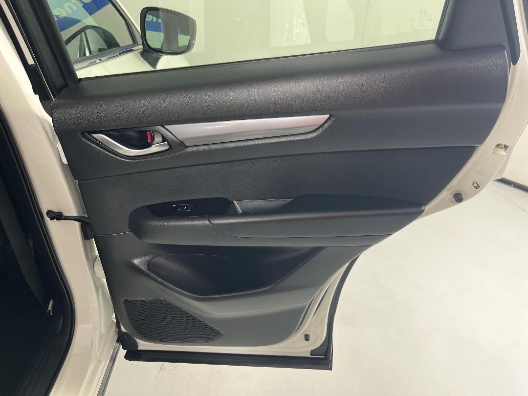 Photo '19' of Mazda CX-5 Photo '19' of Mazda CX-5