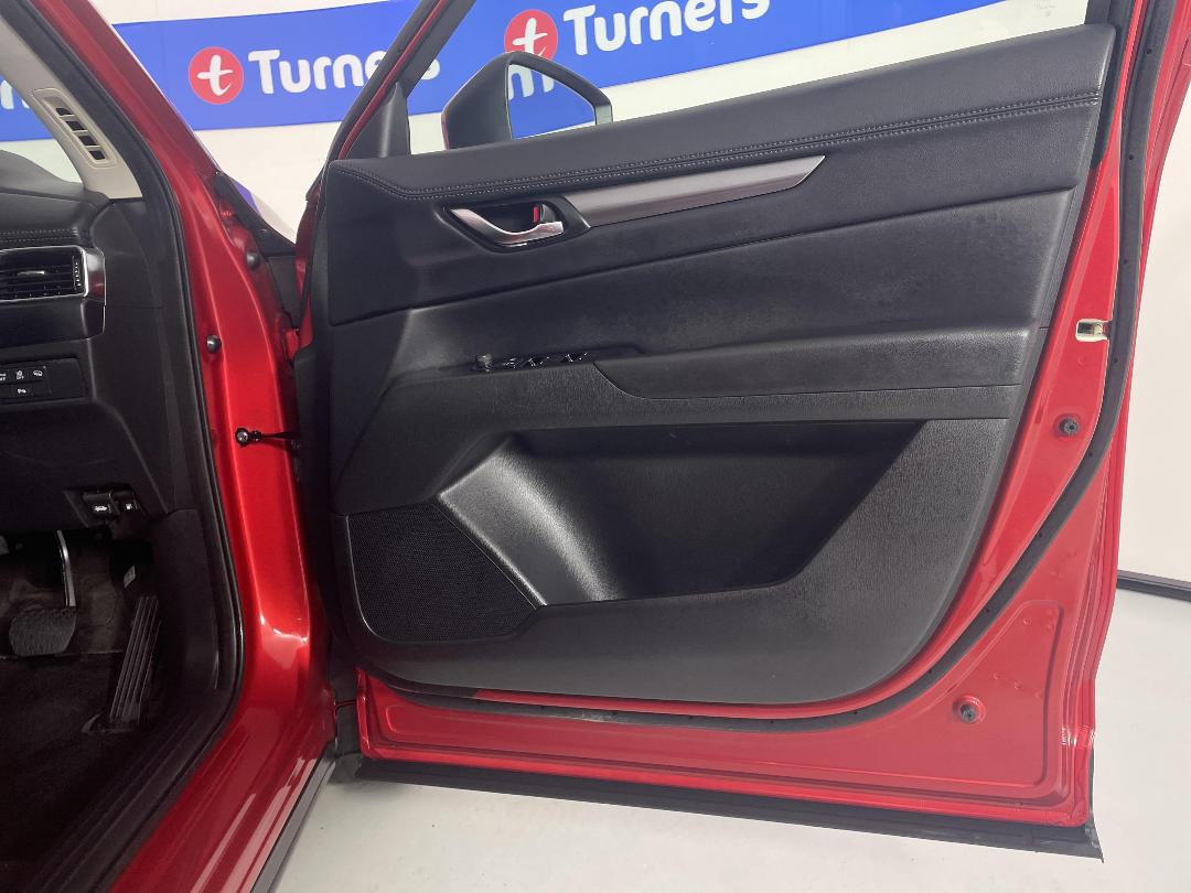 Photo '15' of Mazda CX-5