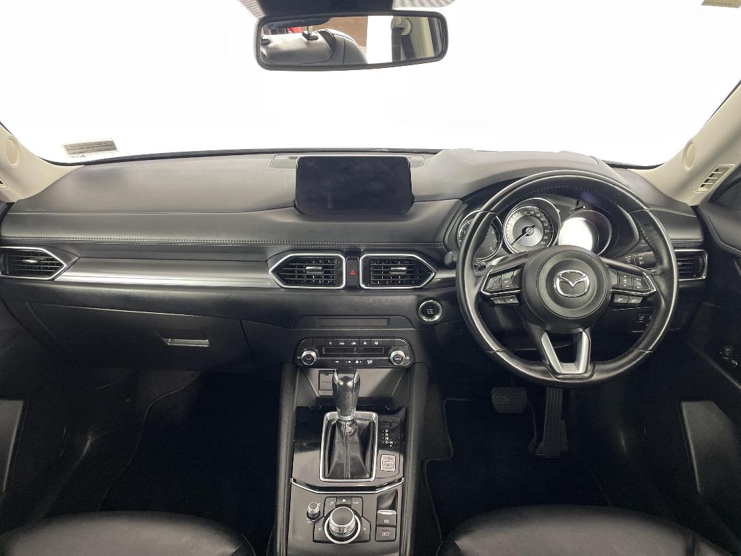 Photo '17' of Mazda CX-5