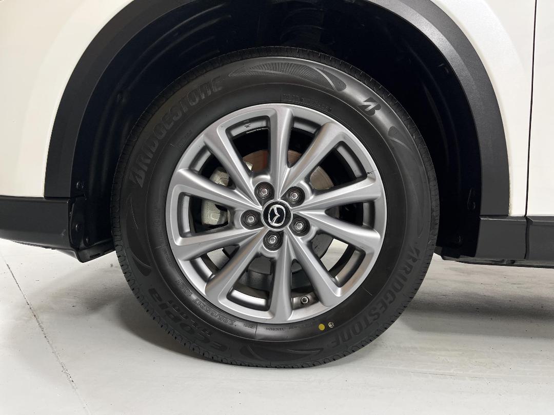 Photo '10' of Mazda CX-5 Photo '10' of Mazda CX-5