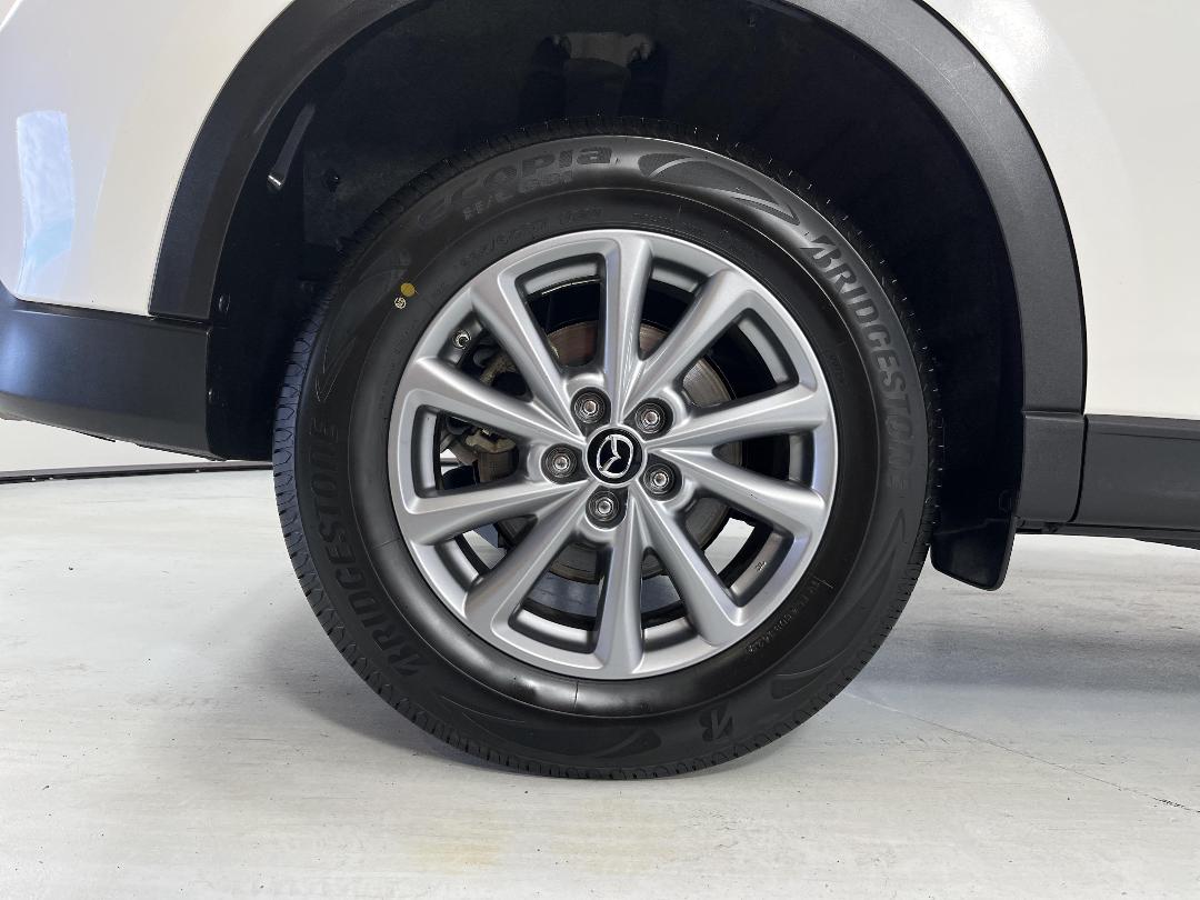 Photo '12' of Mazda CX-5 Photo '12' of Mazda CX-5