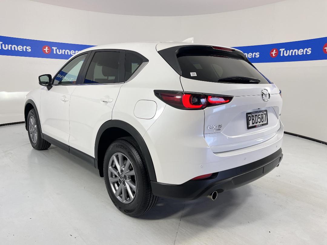 Photo '5' of Mazda CX-5 Photo '5' of Mazda CX-5