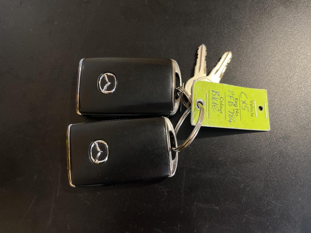 Photo '22' of Mazda CX-5