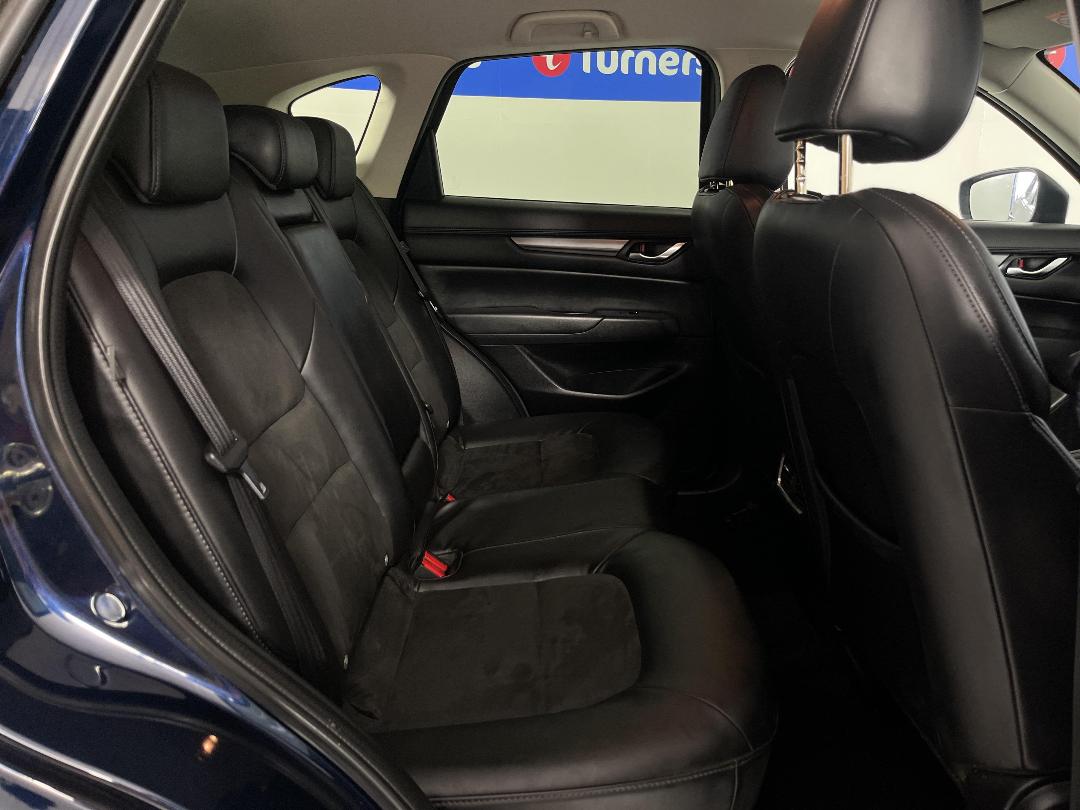 Photo '20' of Mazda CX-5