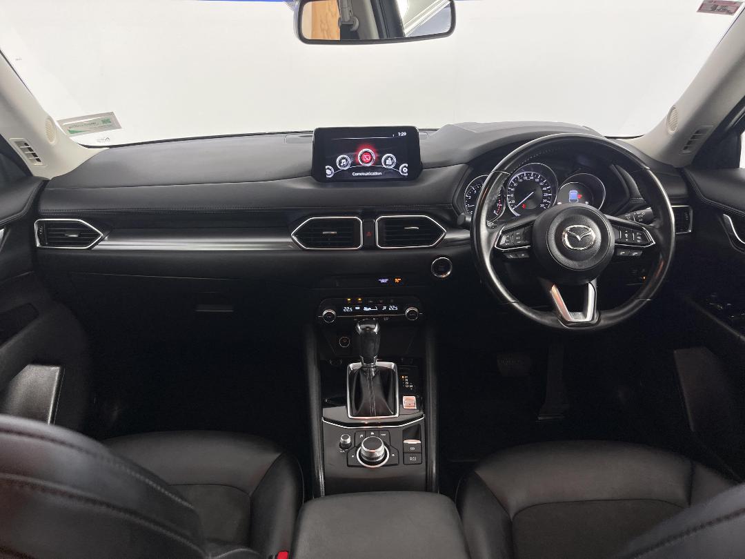 Photo '17' of Mazda CX-5