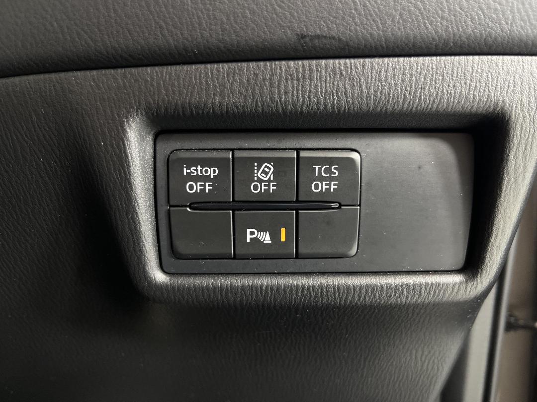 Photo '33' of Mazda CX-5