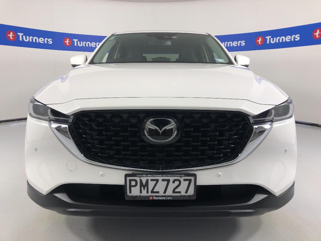 Photo '2' of Mazda CX-5