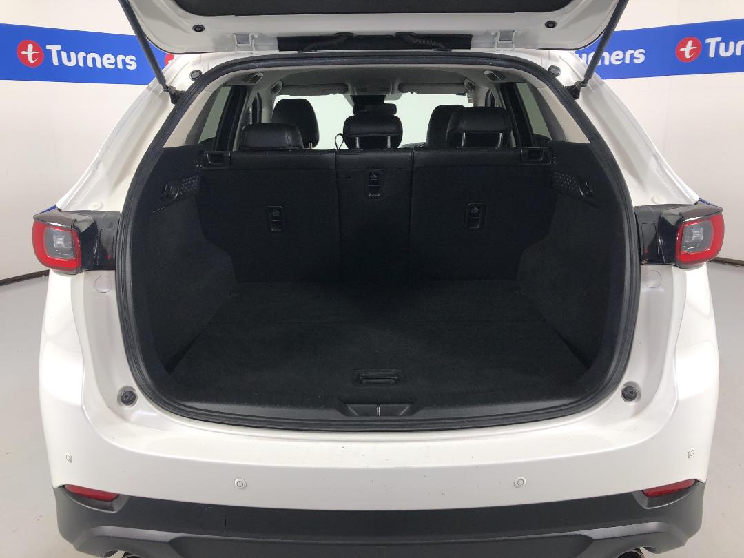 Photo '14' of Mazda CX-5