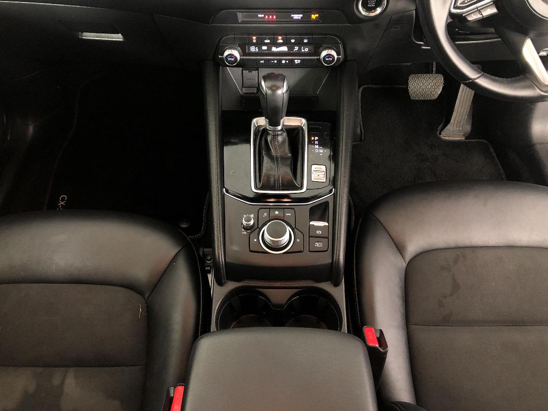 Photo '18' of Mazda CX-5