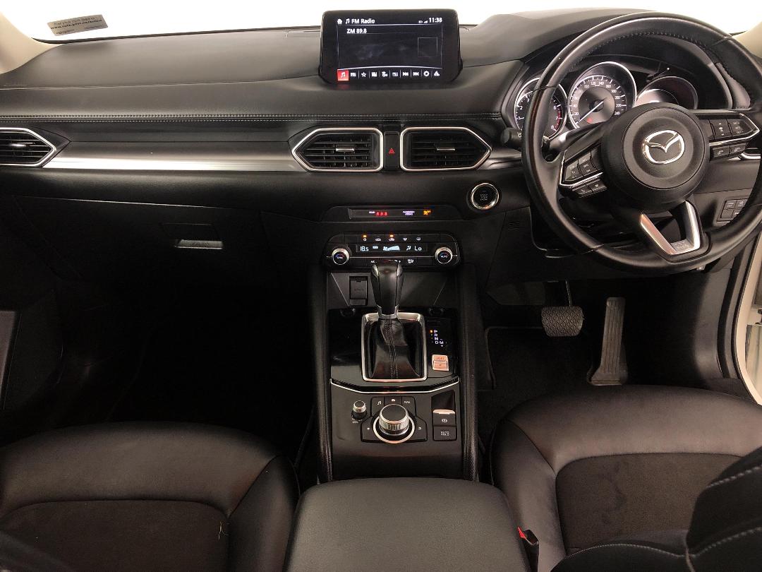 Photo '17' of Mazda CX-5