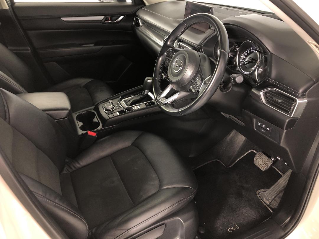 Photo '16' of Mazda CX-5 Photo '16' of Mazda CX-5