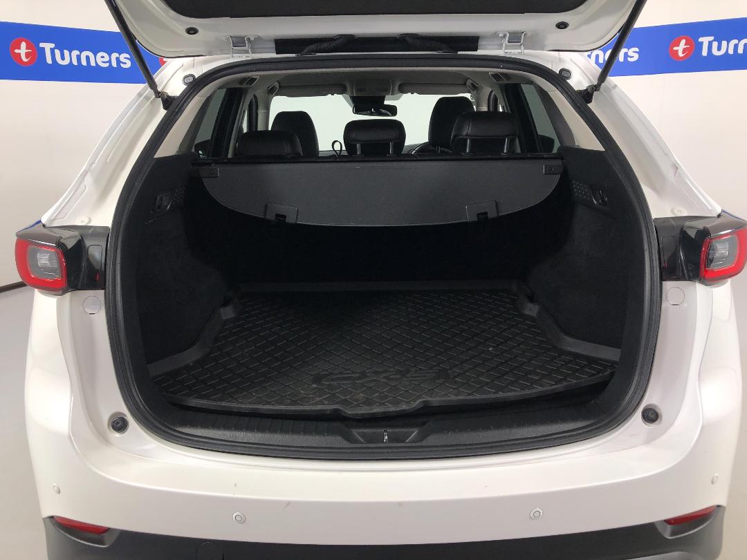 Photo '14' of Mazda CX-5